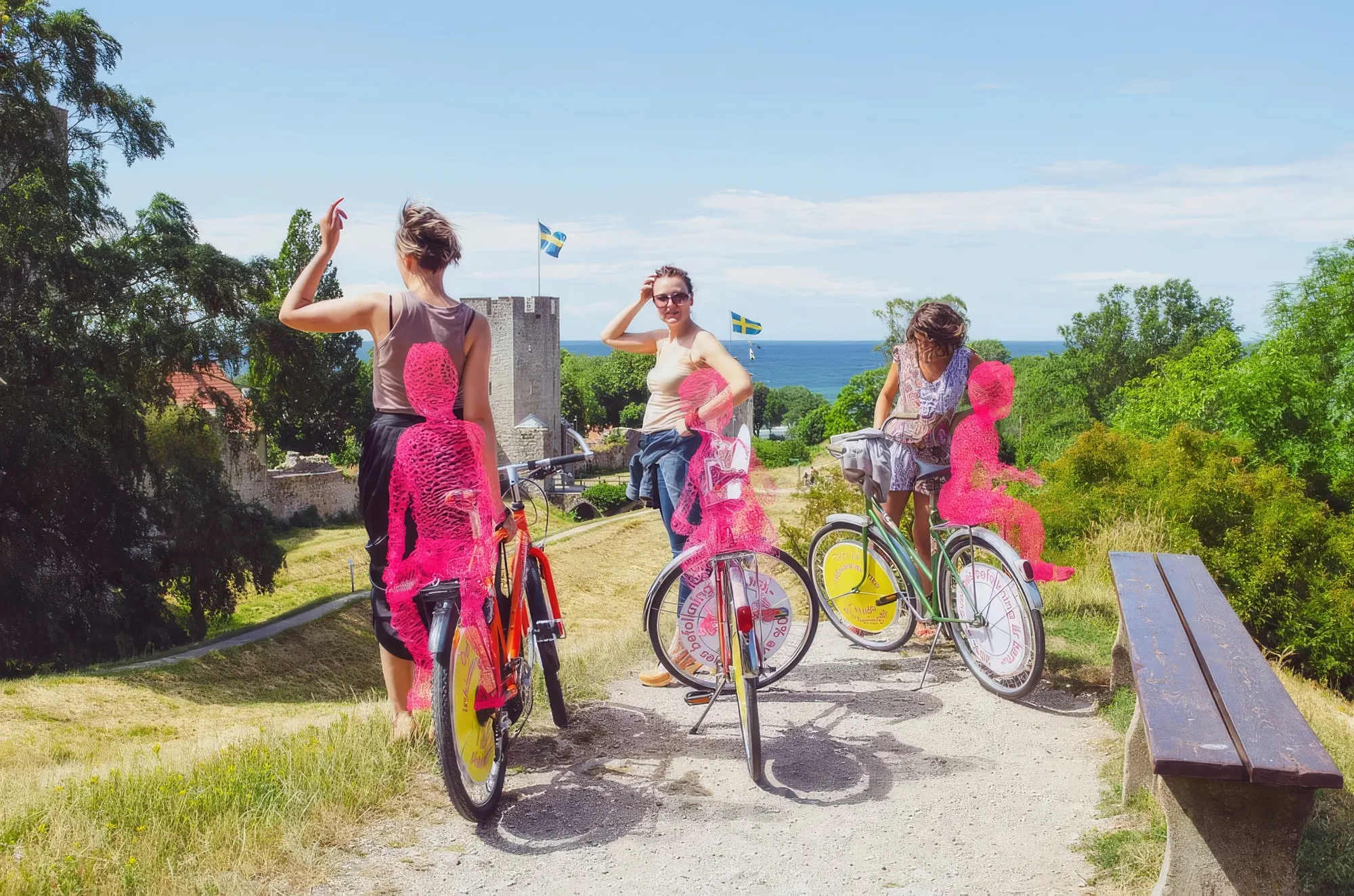 The research group at Almedalen: Hanna Ivansson, Jelena Mijanović and Daniella Ricci Saccotelli